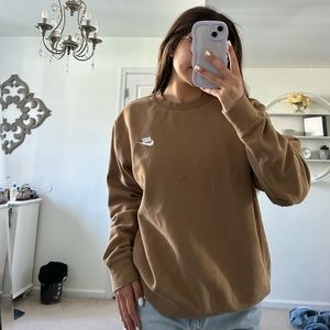 NIKE Brown Crewneck Size Medium